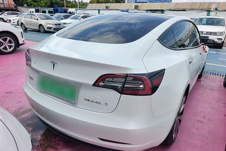 Tesla Model 3 2021 #4 Tesla Model 3 2021 car image #4