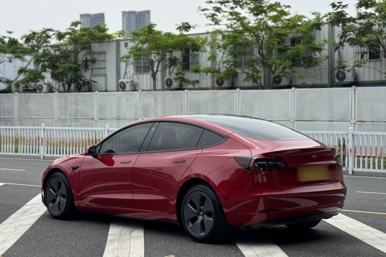 Tesla Model 3 2022 #6 Tesla Model 3 2022 immagine di auto #6