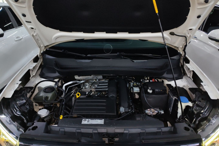 Volkswagen T-Cross 2019 изображение автомобиля #22