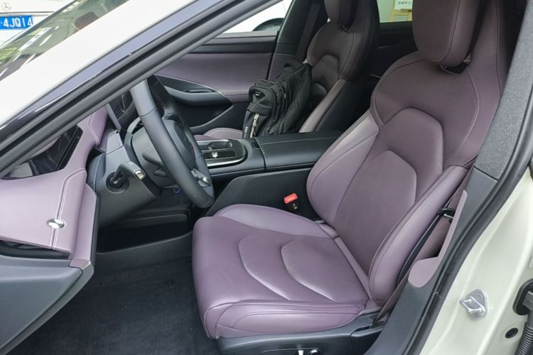 MI SU7 2025 car image #15