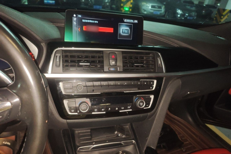 BMW 3 Series GT 2019 #17 BMW 3 Series GT 2019 car image #17