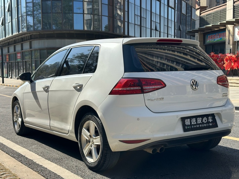 Volkswagen Golf 2016 car image #9