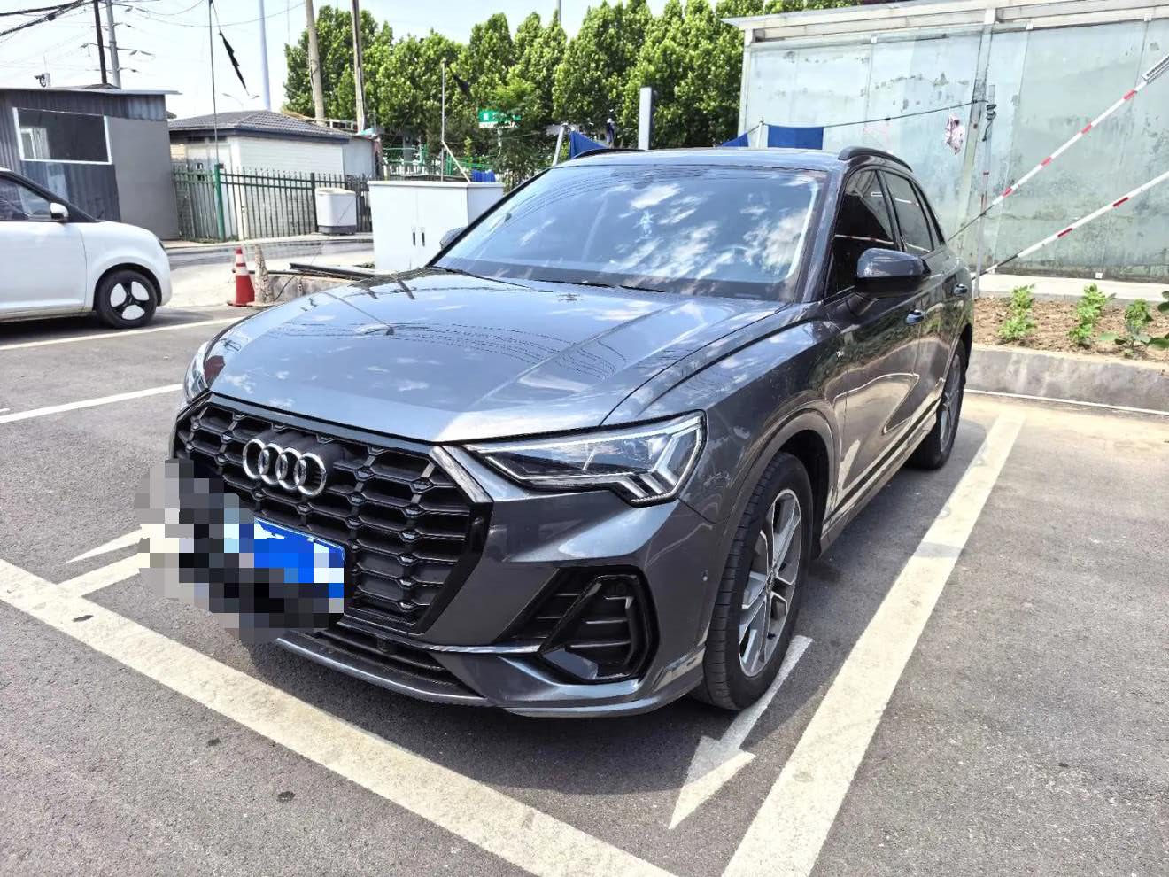 2022 immagine di auto 