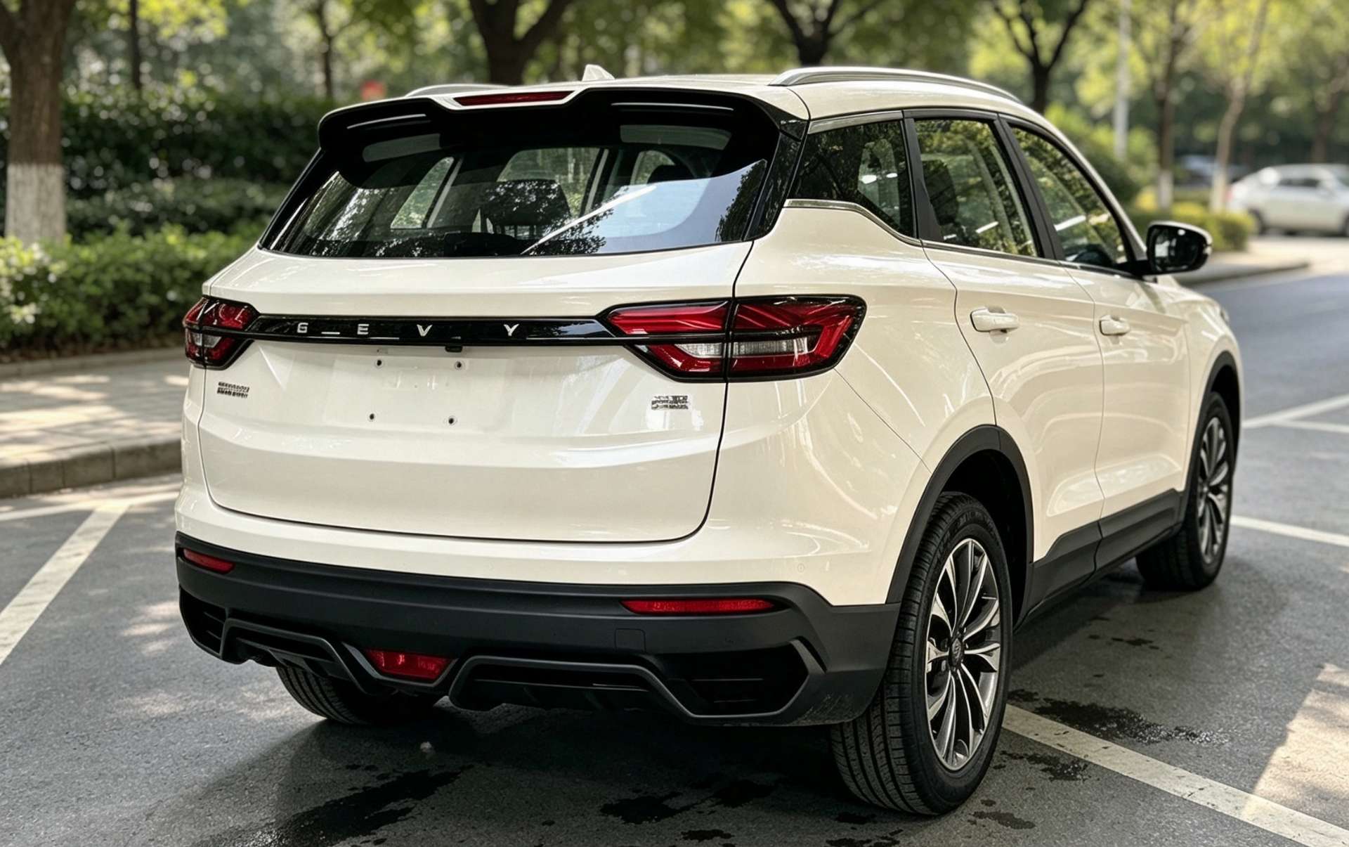 GEELY Coolray 2025 car image #4