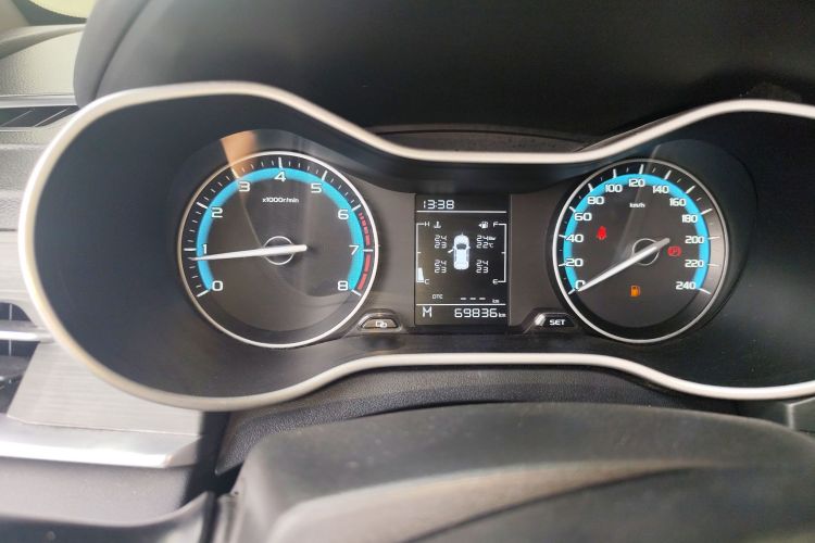 GEELY Emgrand 2021 car image #16