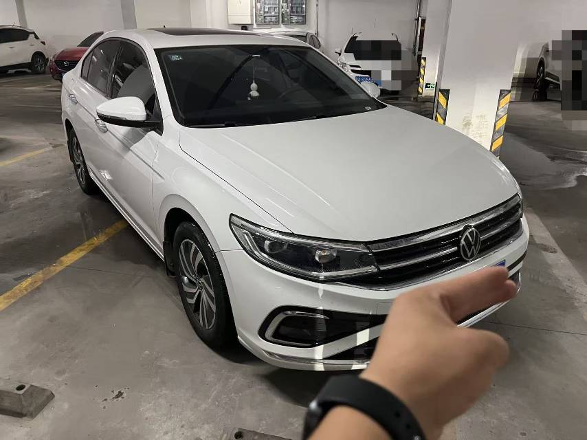 Volkswagen Bora 2023 car image #2