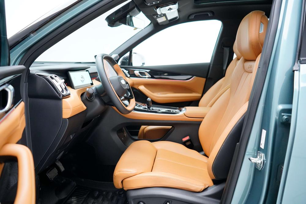 GEELY Boyue L 2025 immagine di auto #20