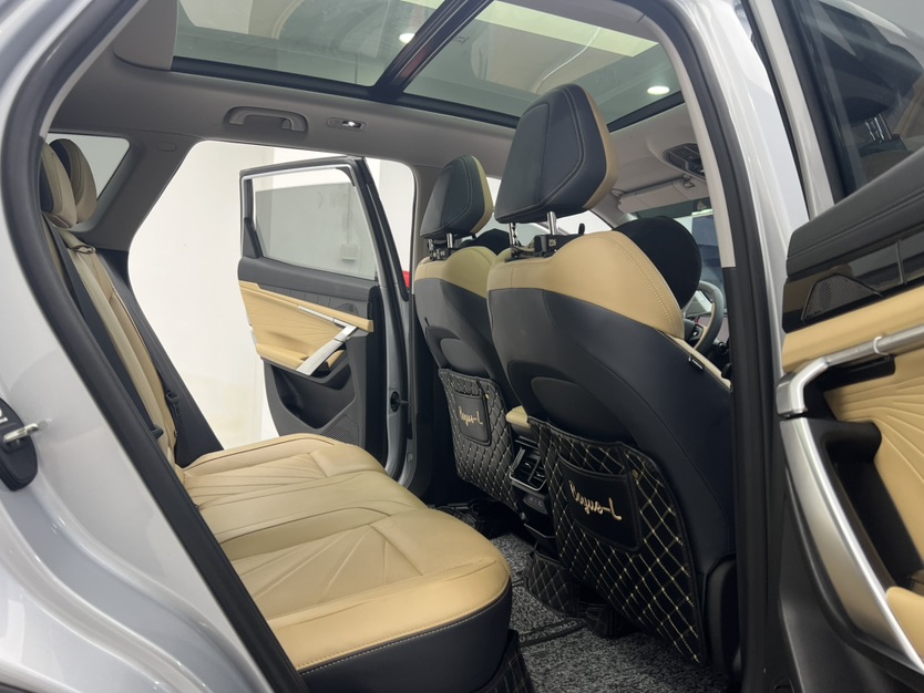 GEELY Boyue L 2023 #9 GEELY Boyue L 2023 صورة سيارة #9
