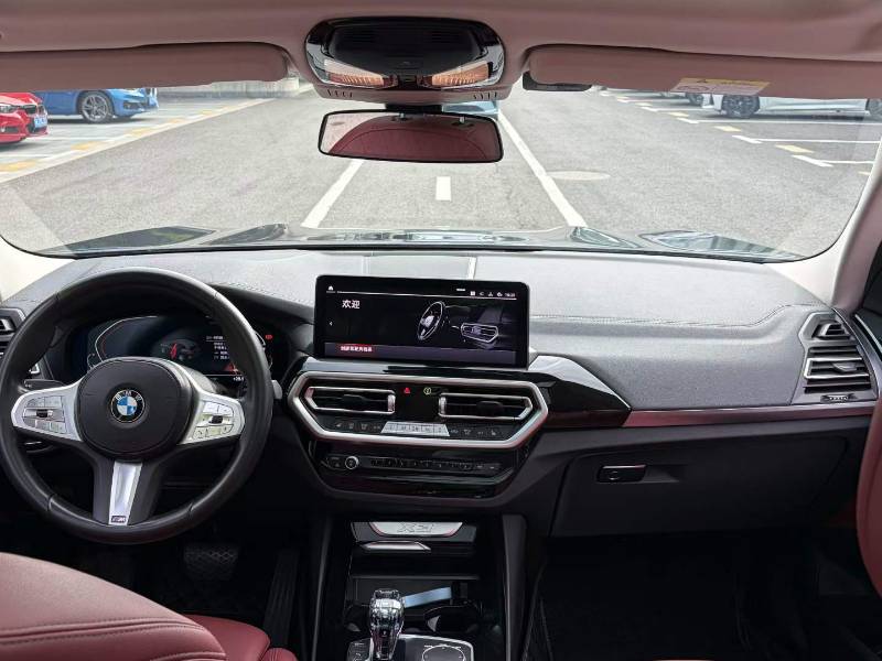 BMW X3 2024 car image #8