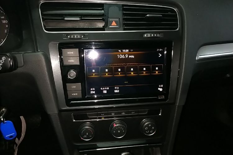 Volkswagen Golf 2019 #13 Volkswagen Golf 2019 car image #13