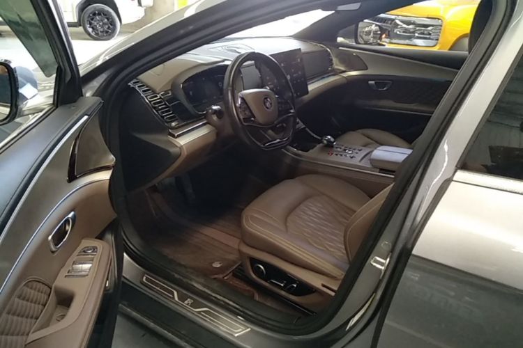 BYD Han 2023 car image #12