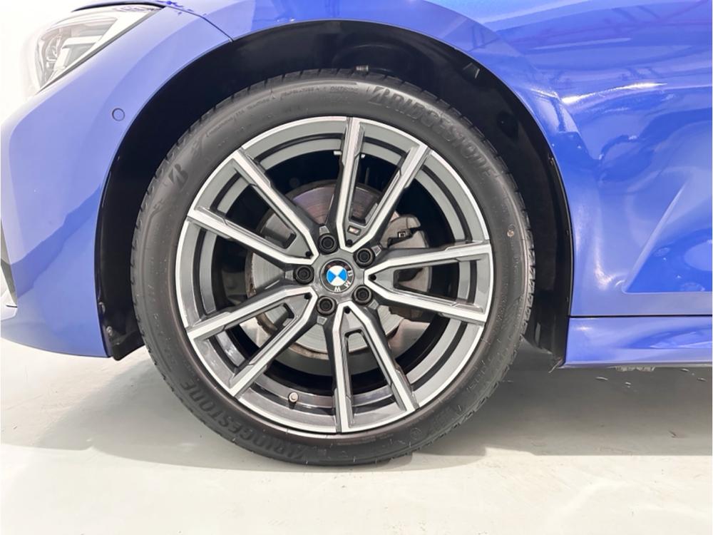 BMW 3 Series 2020 car image #6