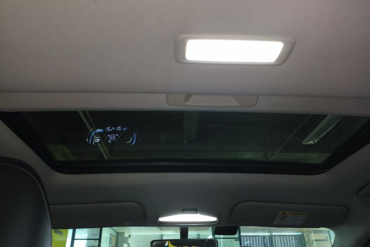 GEELY Emgrand 2022 #18 GEELY Emgrand 2022 car image #18