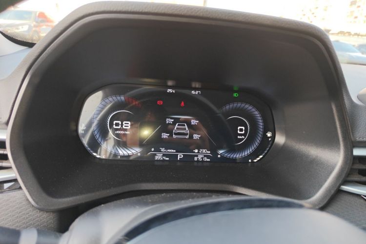GEELY Emgrand 2022 #12 GEELY Emgrand 2022 car image #12