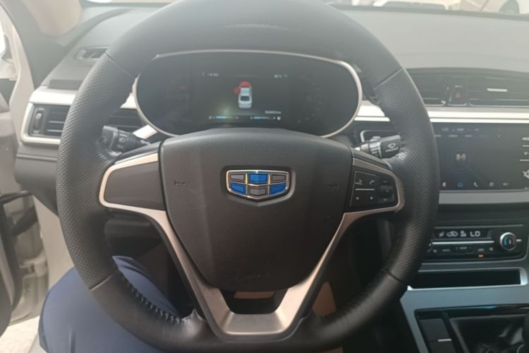GEELY Emgrand 2019 #11 GEELY Emgrand 2019 car image #11