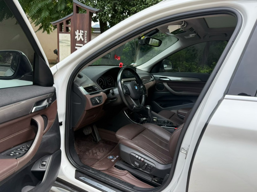 BMW X1 2019 car image #4