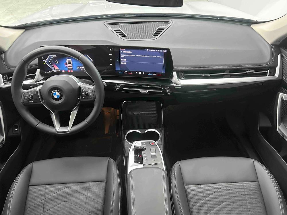 BMW X1 2023 car image #21