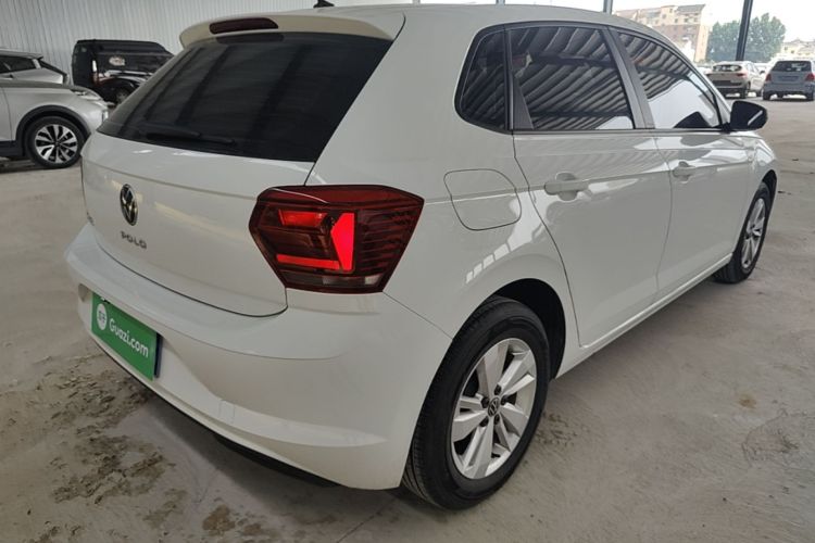 Volkswagen Polo 2023 car image #8