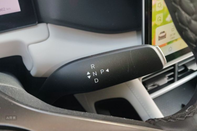 BYD YuanUP 2025 #16 BYD YuanUP 2025 car image #16