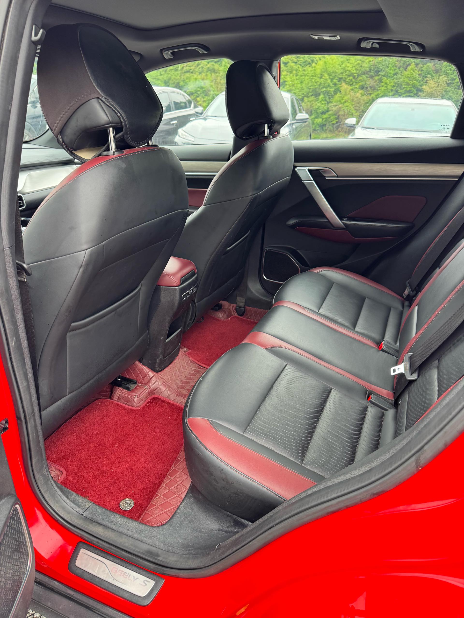 GEELY Coolray 2019 car image #4