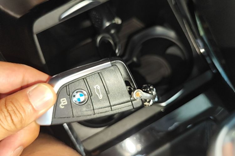 BMW X1 2018 car image #9