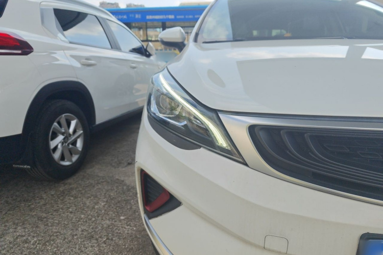 GEELY Emgrand GS 2021 #8 GEELY Emgrand GS 2021 car image #8
