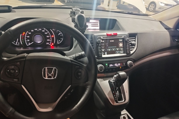 Honda CR-V 2015 car image #10