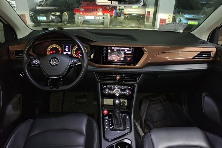 Volkswagen Tharu 2020 image de voiture #10