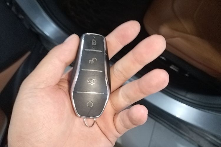 BYD Han 2022 car image #9