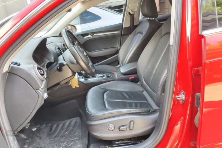 Audi A3 2016 car image #12