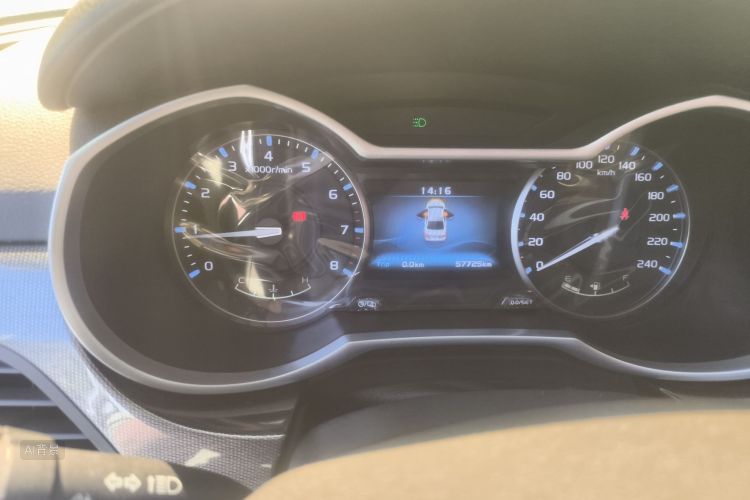 GEELY Emgrand 2017 #14 GEELY Emgrand 2017 car image #14