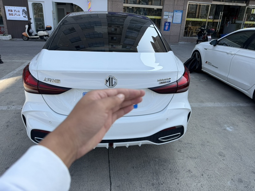 MG 5 2024 car image #5