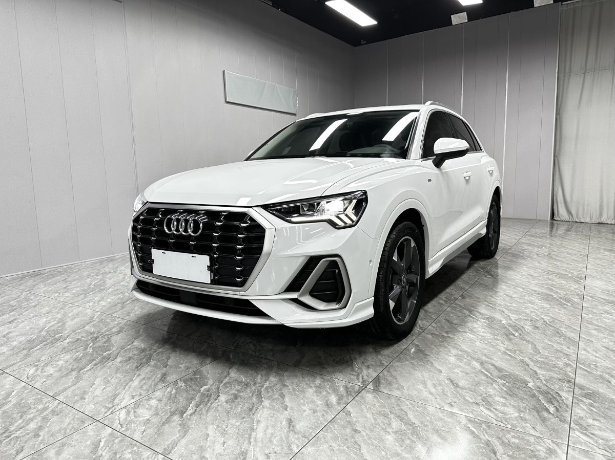 Audi Q3 2023 Audi Q3 2023 imagen de coche