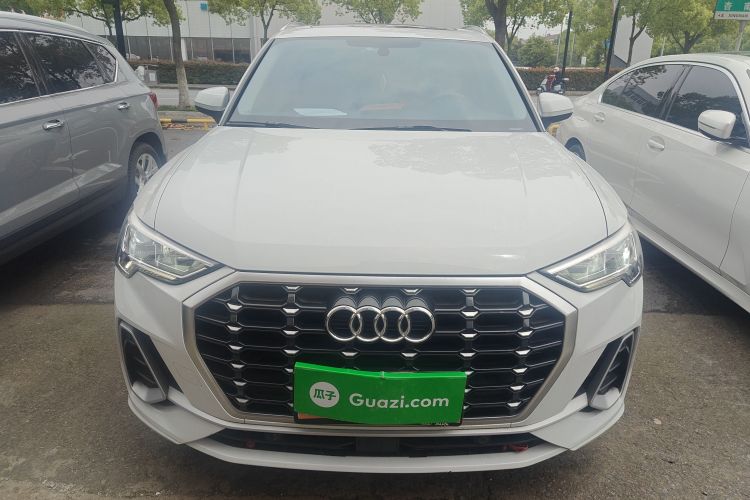 Audi Q3 2023 image de voiture #3