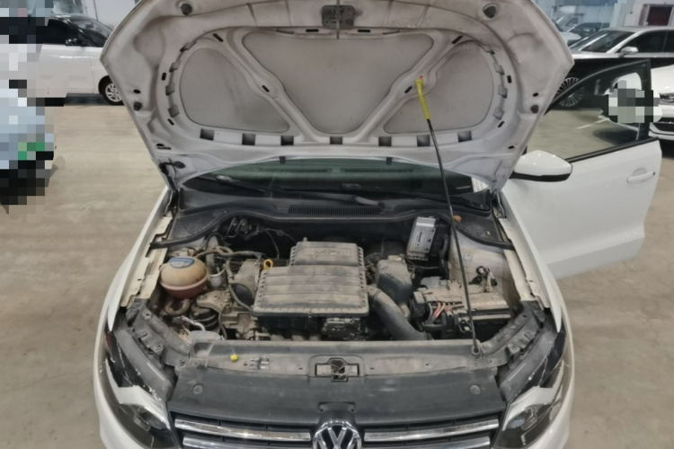 Volkswagen Polo 2015 #20 Volkswagen Polo 2015 car image #20