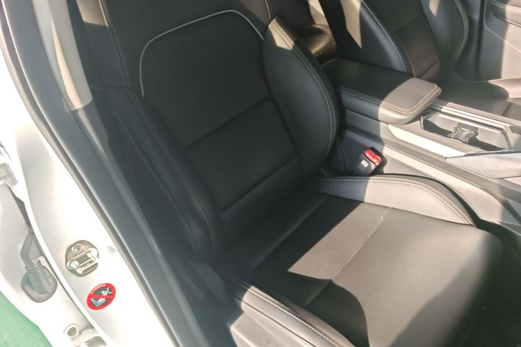 GEELY Coolray 2019 car image #24