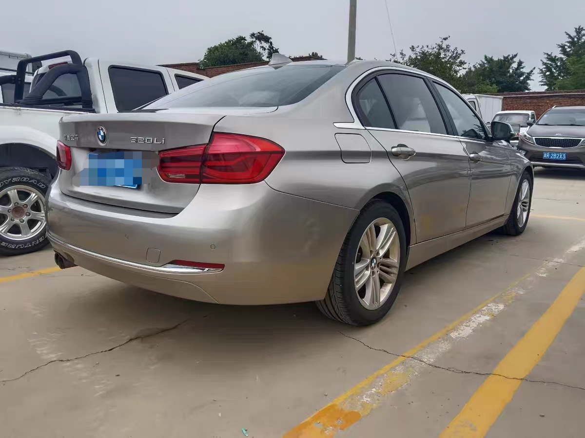 BMW 3 Series 2016 صورة سيارة #4