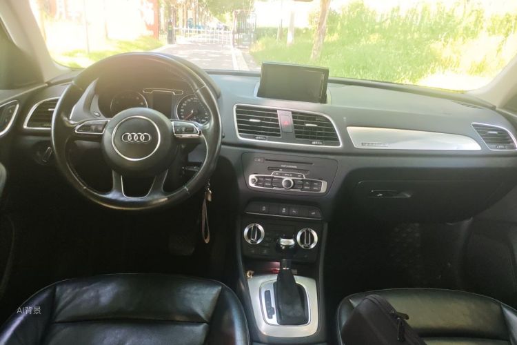 Audi Q3 2015 immagine di auto #11