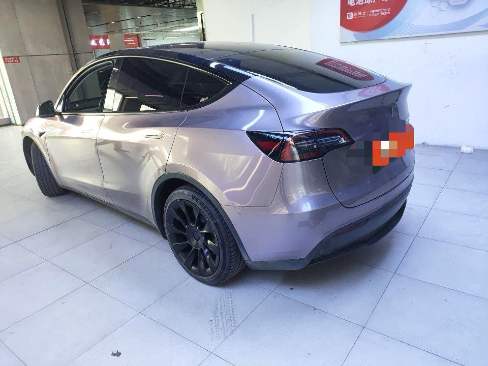 Tesla Model Y 2021 #4 Tesla Model Y 2021 car image #4