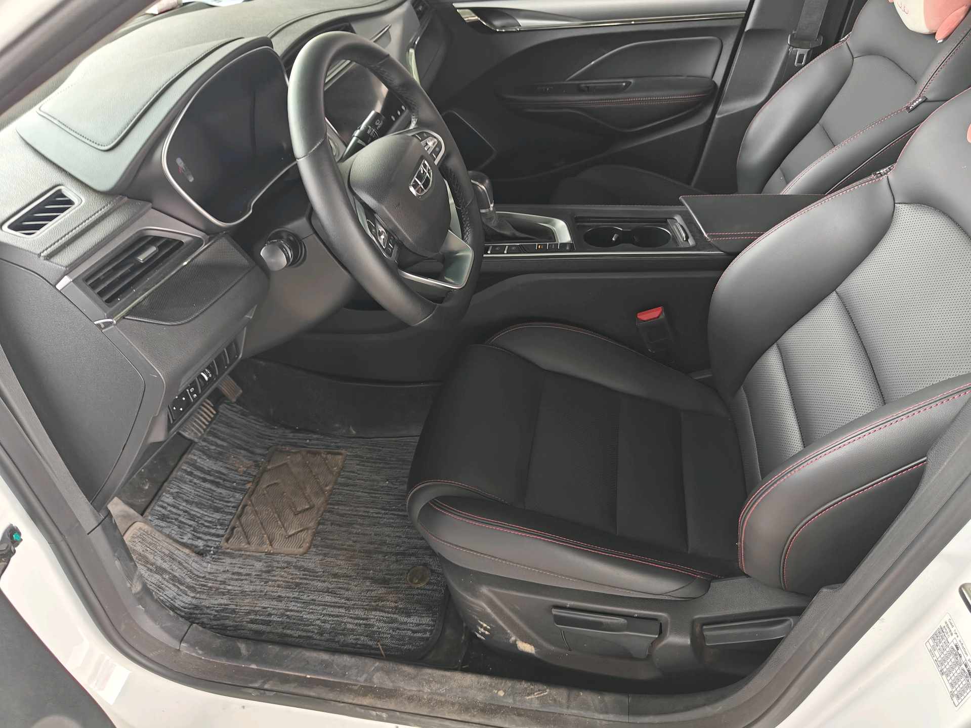GEELY Binray 2020 #2 GEELY Binray 2020 صورة سيارة #2