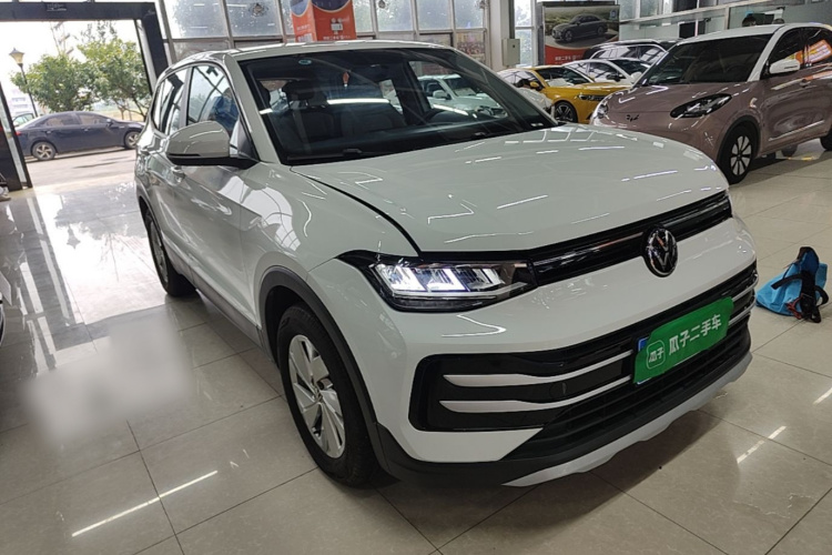 Volkswagen Tharu 2024 car image #4