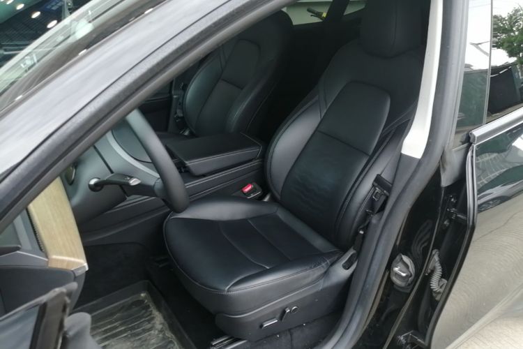 Tesla Model Y 2023 #15 Tesla Model Y 2023 immagine di auto #15