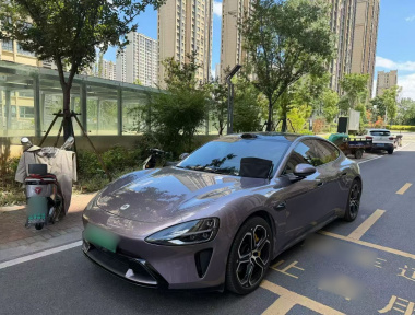 MI SU7 2025 car image 