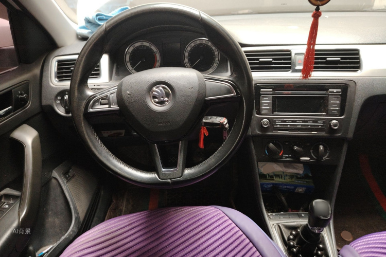 Skoda Rapid 2017 image de voiture #12