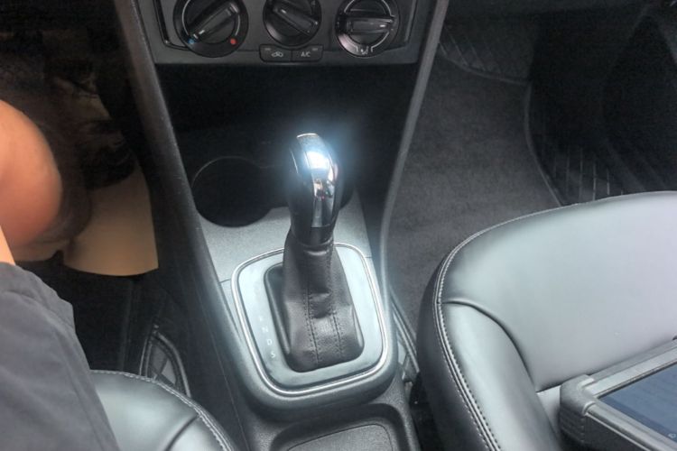 Volkswagen Polo 2018 #14 Volkswagen Polo 2018 car image #14