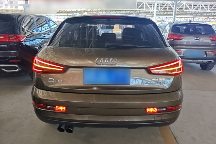 Audi Q3 2019 #6 Audi Q3 2019 car image #6