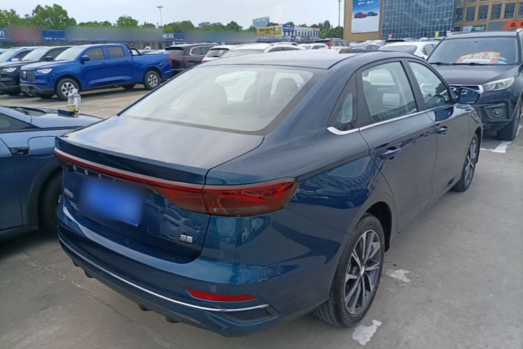 GEELY Emgrand 2025 #7 GEELY Emgrand 2025 car image #7