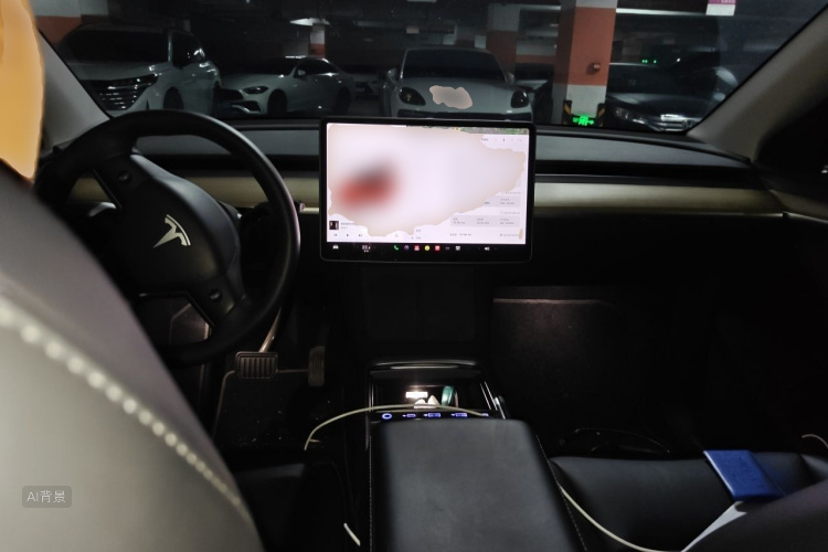 Tesla Model Y 2023 immagine di auto #11
