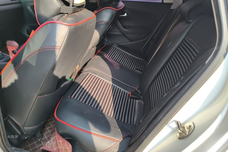 Volkswagen Polo 2017 car image #19