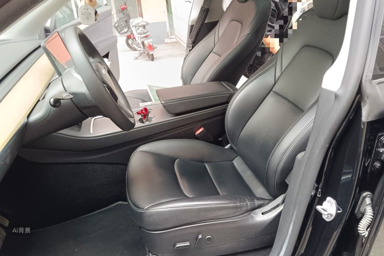 Tesla Model Y 2023 #17 Tesla Model Y 2023 car image #17